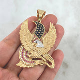 Dije Aguila Patriota Americana 30.8gr / 6.5cm / Circones Blancos Y Fucsias Dos Oros Amarillo Blanco ©
