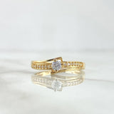 Anillo Solitario Lineas Paralelas 2.8gr / T9 / Circones Blancos Oro Amarillo