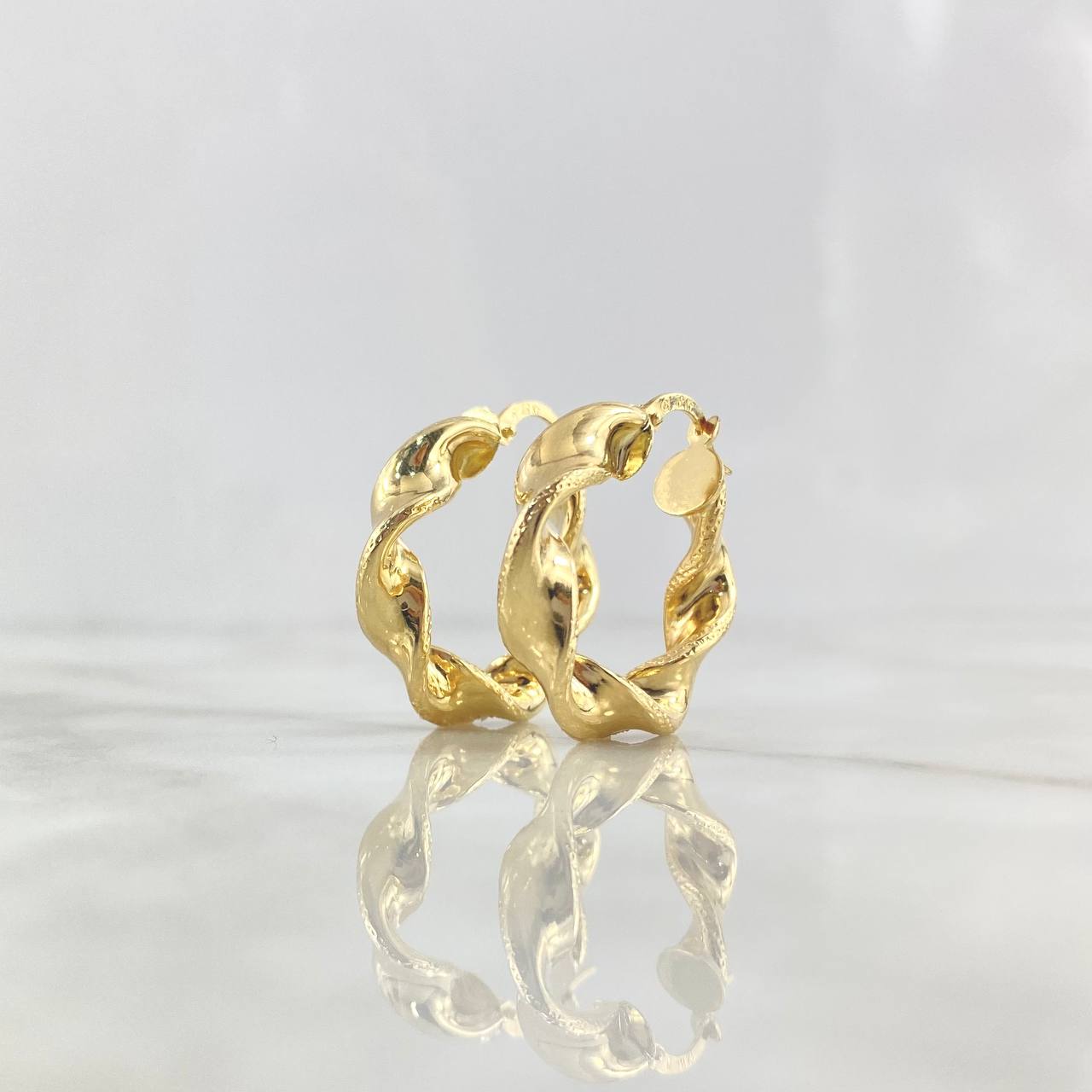 Candongas Demi 4.75gr / 2.9cm / Oro Amarillo 18K