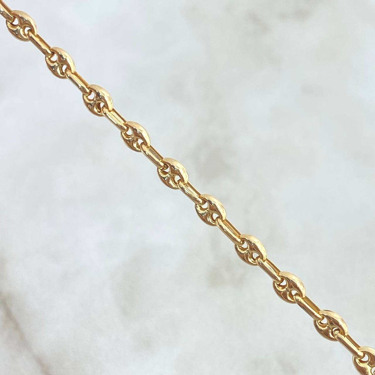 Pulso GC 2.1gr / 19.5cm / 3mm Lisa Oro Amarillo ©