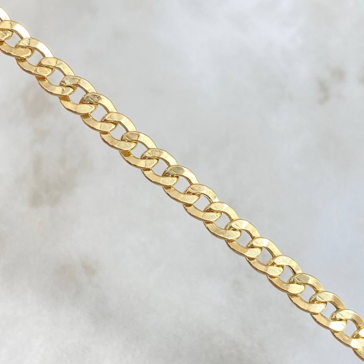 Pulso Cubana 4.8gr / 21.5cm / 5.4mm Oro Amarillo +0 18K