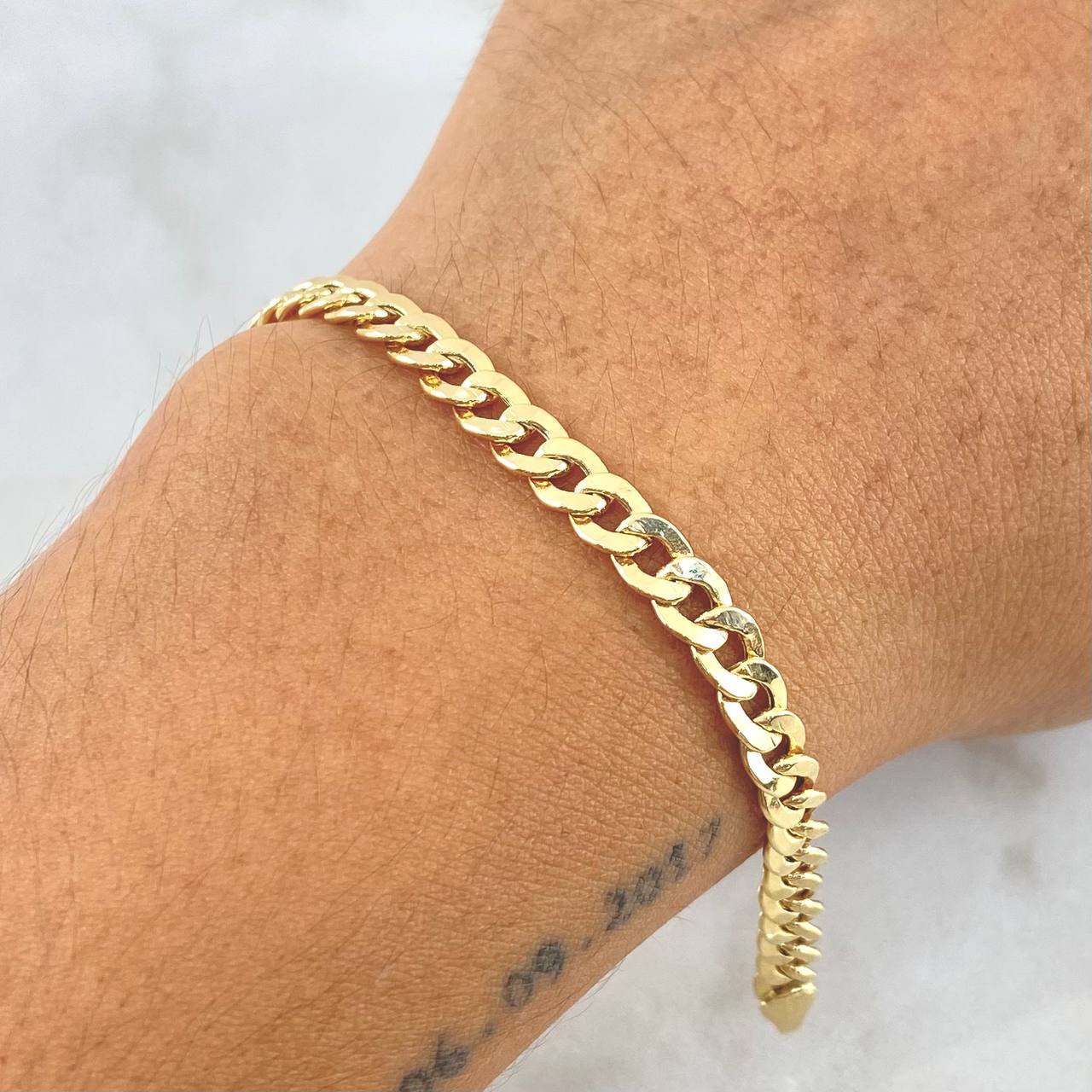Pulso Cubana 4.8gr / 21.5cm / 5.4mm Oro Amarillo +0 18K