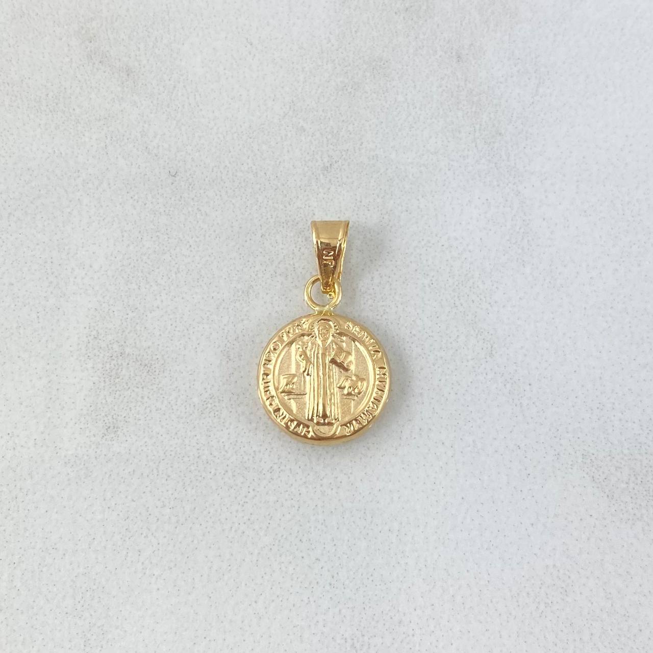 Dije San Benito 0.6gr / 1.8cm / Troquelado Oro Amarillo ©
