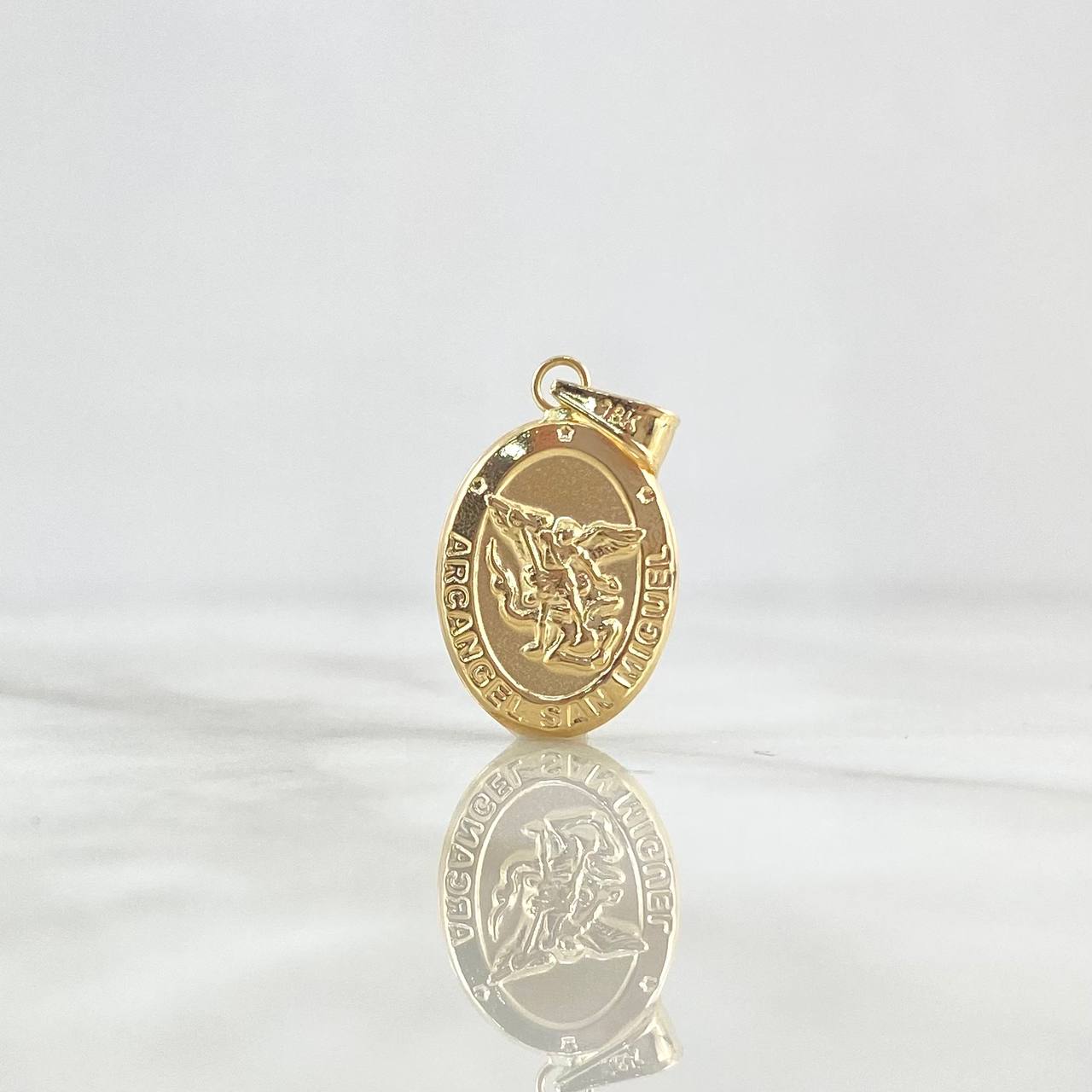 Dije San Miguel Arcángel 1.2gr / 2.6cm / Troquelado Oro Amarillo