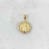 Dije San Benito 1.45gr / 2.5cm / Troquelado - Cargador Liso Oro Amarillo