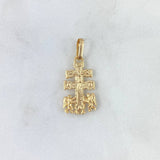 Dije Cruz de Caravaca 2.2gr / 2.6cm / Texturizada Oro Amarillo