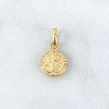 Dije San Benito 0.4gr / 1.5cm / Cargador Liso Oro Amarillo 18K ©