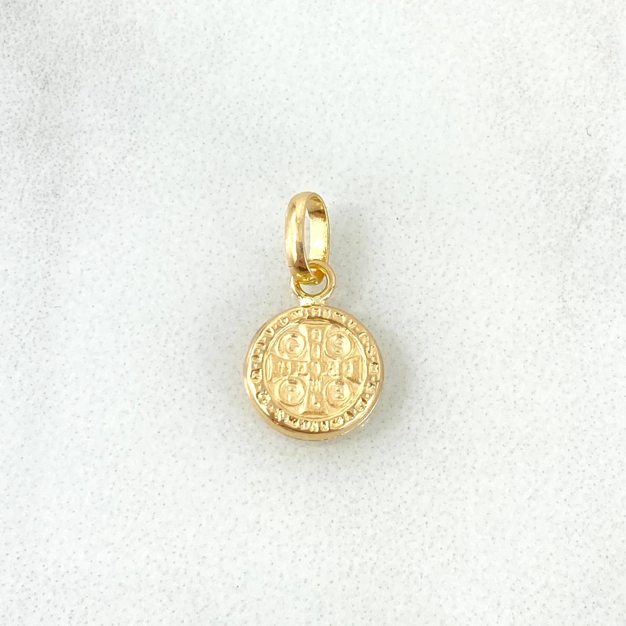 Dije San Benito 0.4gr / 1.5cm / Cargador Liso Oro Amarillo 18K