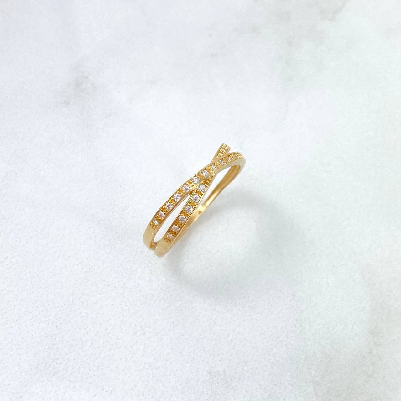 Anillo Lineas Cruzadas 2.45gr / T5 3/4 / Circones Blancos Oro Amarillo 18K *