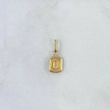 Dije Letra o 0.3g / 1.5cm Oro Amarillo 18K
