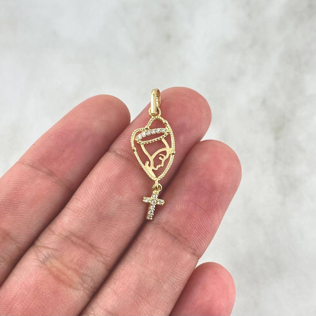 Dije Rosario Virgen María 1.1gr / 3cm / Circones Blancos Oro Amarillo