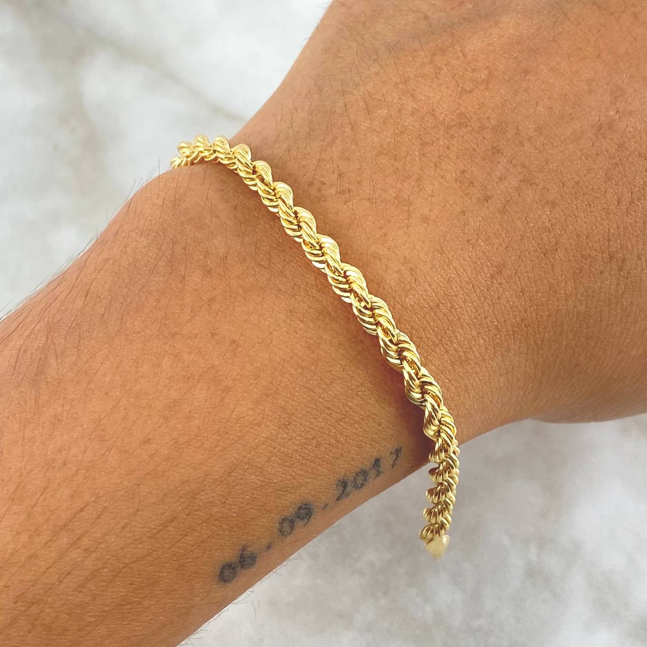 Pulso Lazo 4.1gr / 19cm / 4mm Oro Amarillo +3