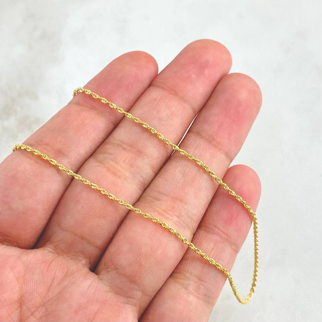 Cadena Lazo 0.85gr / 45cm / 1.2mm Oro Amarillo +3