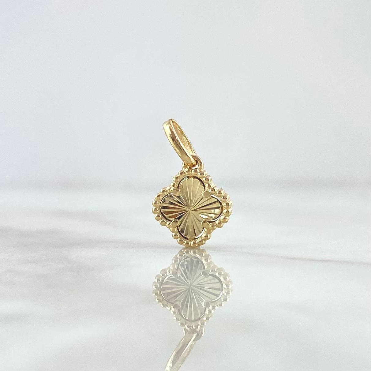 Dije Treból VCyA 1.35gr / 1.7mm Diamantado Punteado Oro Amarillo Nac.Esp. 18K *