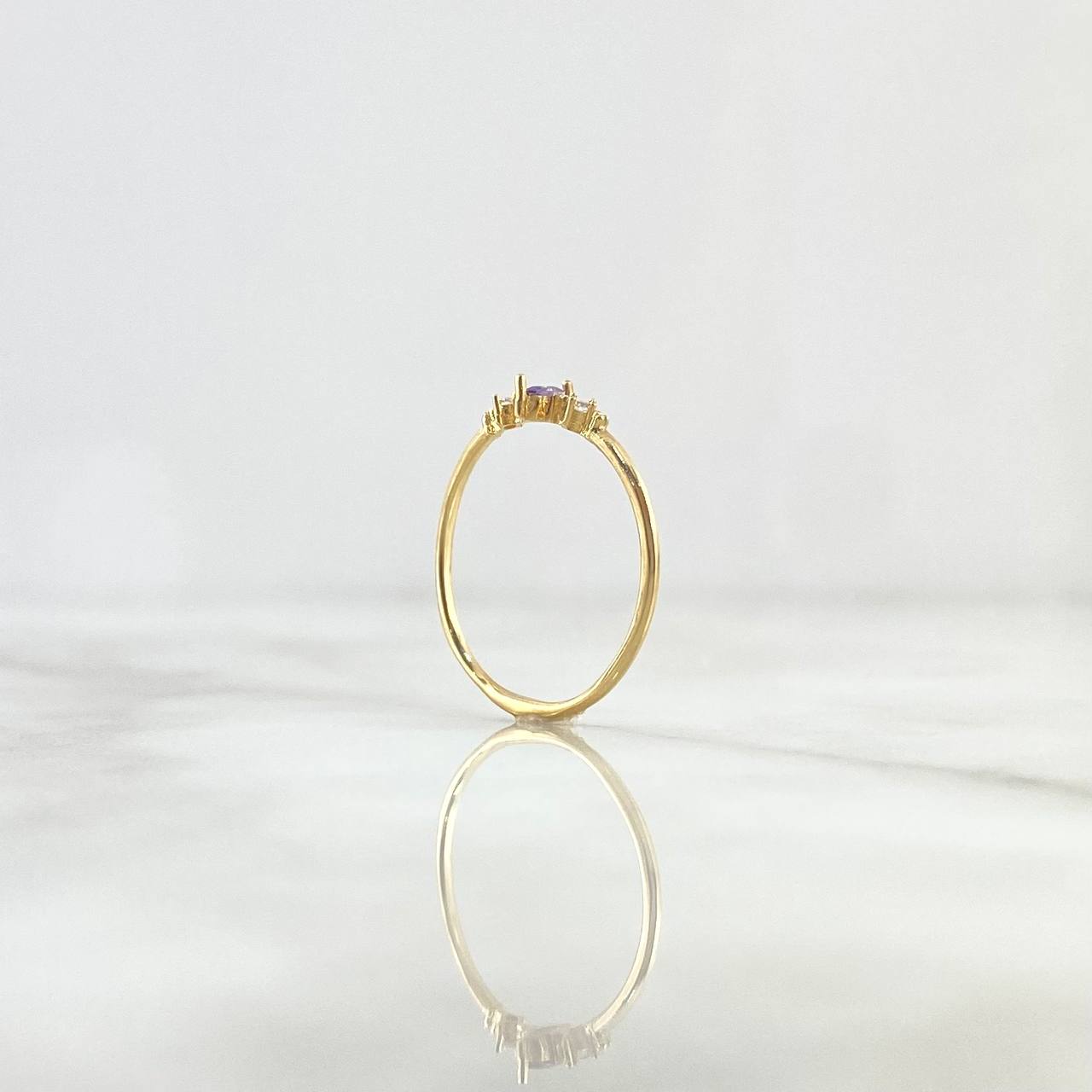 Anillo Solitario Marquesa 1gr / T7 1/2 / Circones Blancos Lila Oro Amarillo