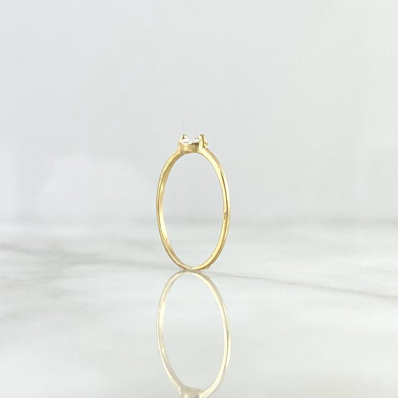 Anillo Solitario Marquesa Horizontal 0.85gr / T6 1/4 / Circon Blanco Oro Amarillo