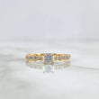 Anillo Solitario Carril Base Cuadrada 1.2gr / T7 / Circones Blancos Oro Amarillo
