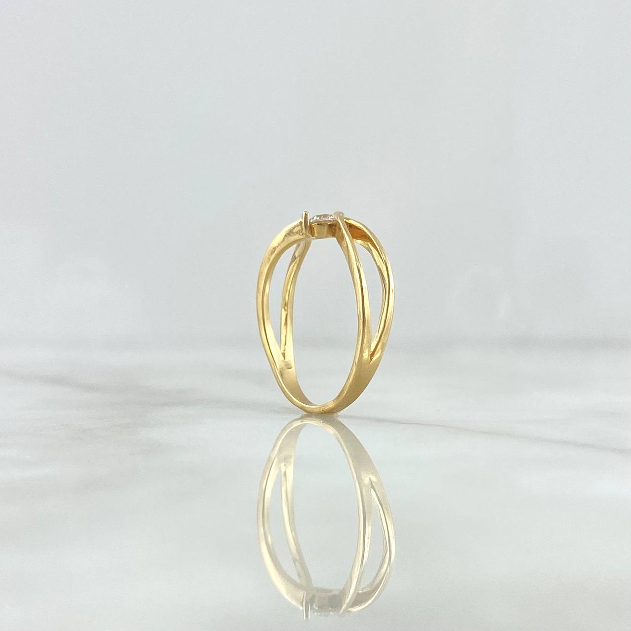 Anillo Solitario Abrazo Doble 2.35gr / T7 1/2 / Circon Blanco Oro Amarillo