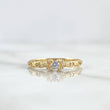Anillo Solitario Reina 2gr / T6 1/2 / Circones Blancos Oro Amarillo