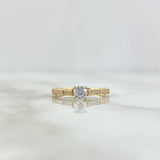 Anillo Solitario Churumbela Filigrana 1.55gr / T5 3/4 / Circones Blancos Oro Amarillo