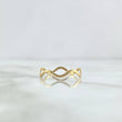 Anillo Ondulado 0.65gr / T7 3/4 / Liso Oro Amarillo