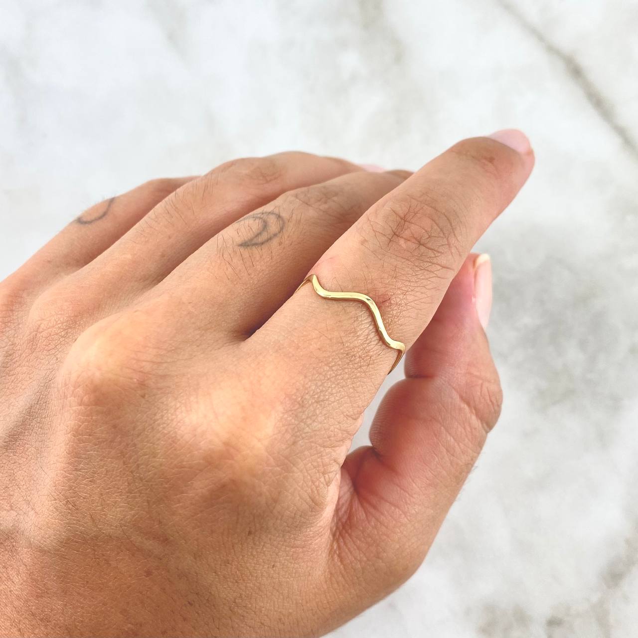Anillo Ondulado 0.65gr / T7 3/4 / Liso Oro Amarillo