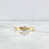 Anillo Solitario Flor Corazones 1.15gr / T7 1/2 / Circones Blancos Oro Amarillo