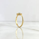 Anillo Solitario Flor Seis Petalos 2.3gr / T6 3/4 / Circones Blancos - Verde Oro Amarillo