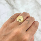 Anillo Sello Sol 2gr / T7 / Mate Texturizado Oro Amarillo ©