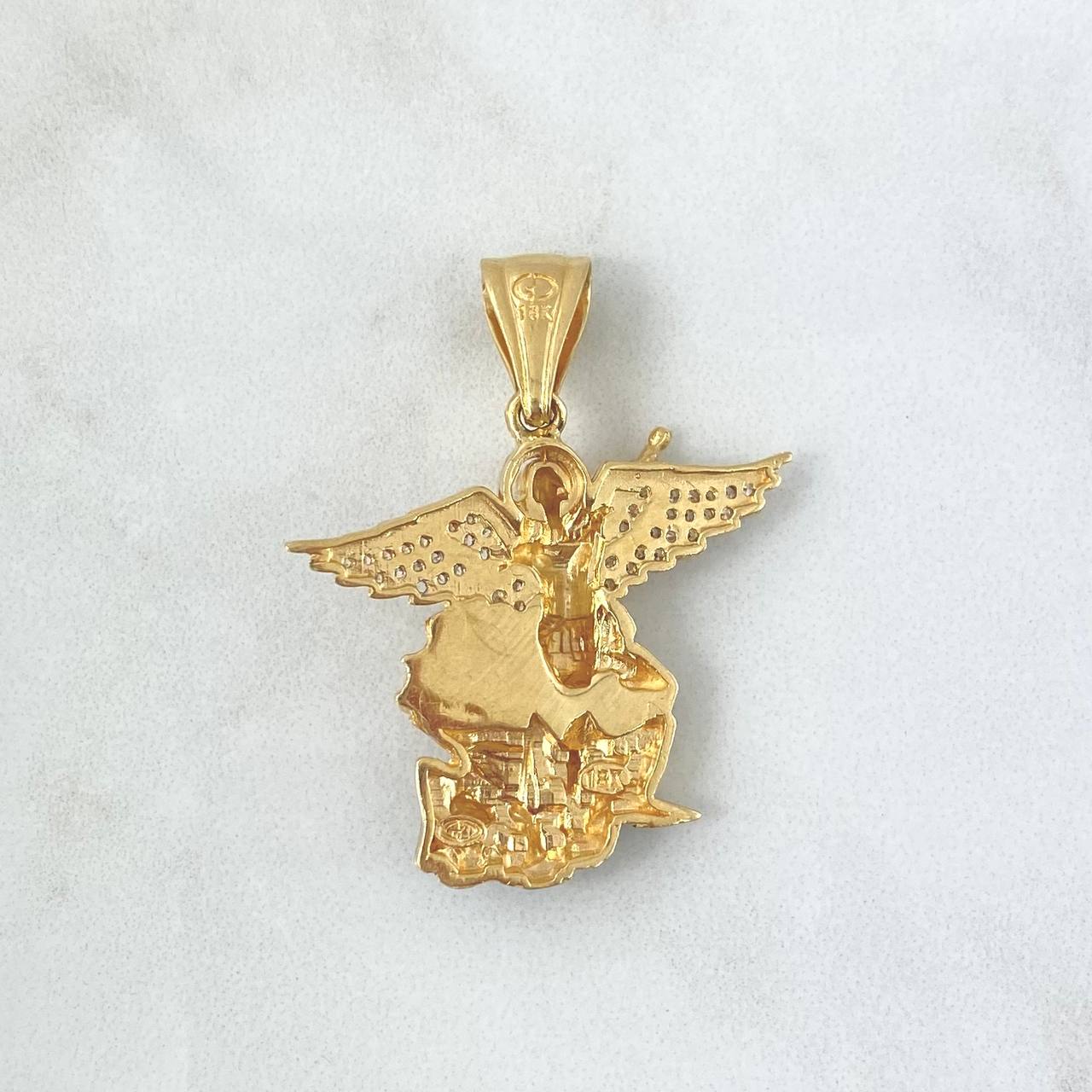 Dije San Miguel Arcángel 9gr / 3.9cm / Circones Blancos Oro Amarillo