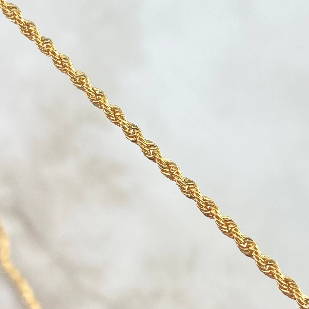 Cadena Lazo 2.7gr / 40cm / 2mm Oro Amarillo +3 18K