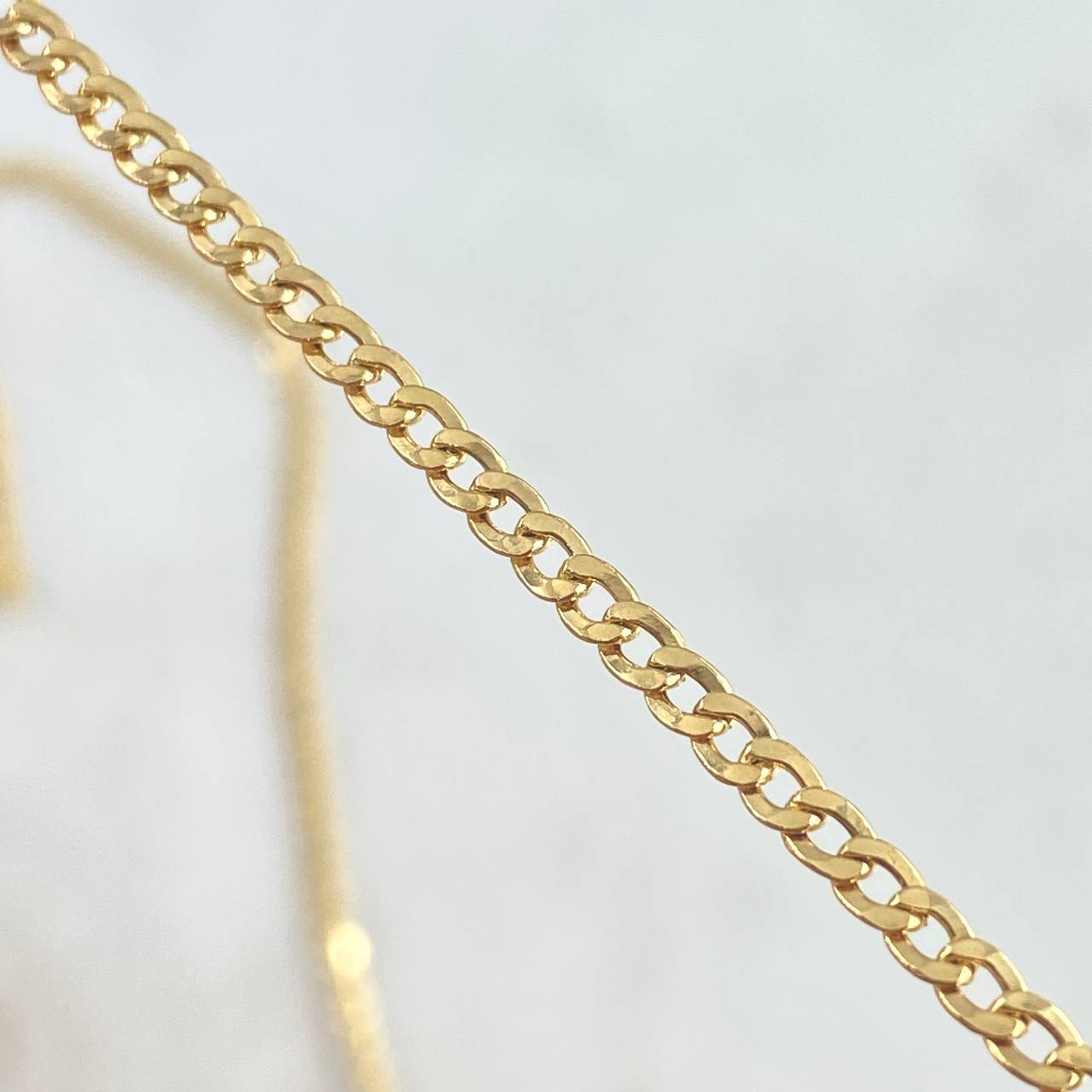 Cadena Cubana 3.05gr / 60cm / 2.4mm Oro Amarillo +0 18K