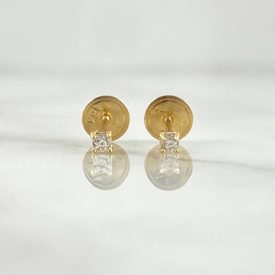 Topos Cuatro Garras 0.5gr / 2.4mm Circon Blanco Oro Amarillo