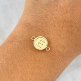 Herraje Letra E 0.5gr / 1.7cm / Circular Bordeado Oro Amarillo 18K