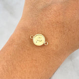 Herraje Letra P Mate 0.6gr / 1.7cm / Circulo Bordeado  Oro Amarillo 18K *