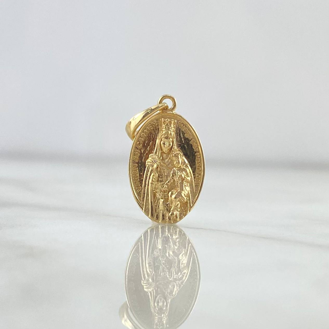 Dije Virgen del Carmen 1.8gr / 2.2cm / Medalla Ovalada Oro Amarillo ©