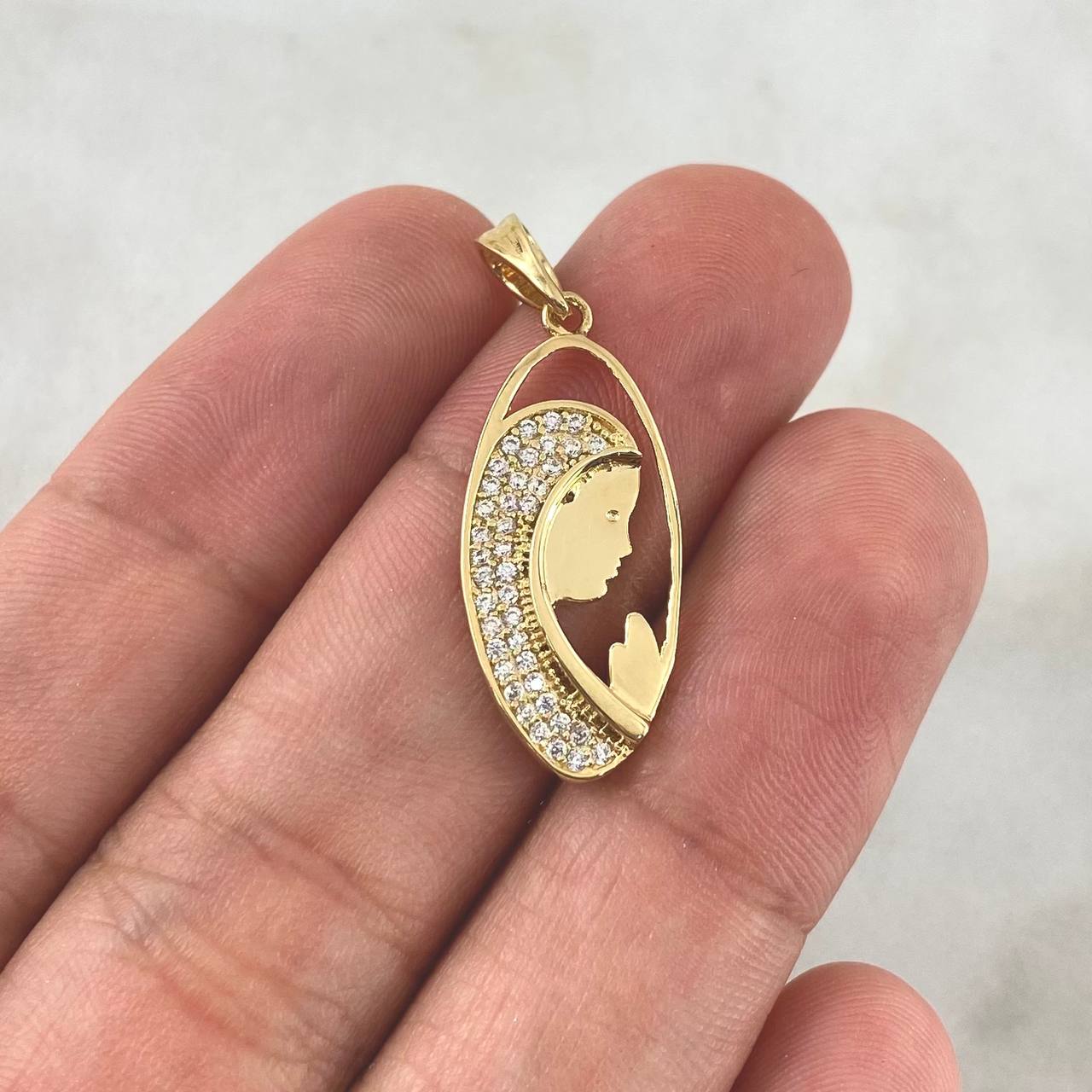 Dije Virgen Maria Silueta 2.4g / 3cm Oro Amarillo 18K