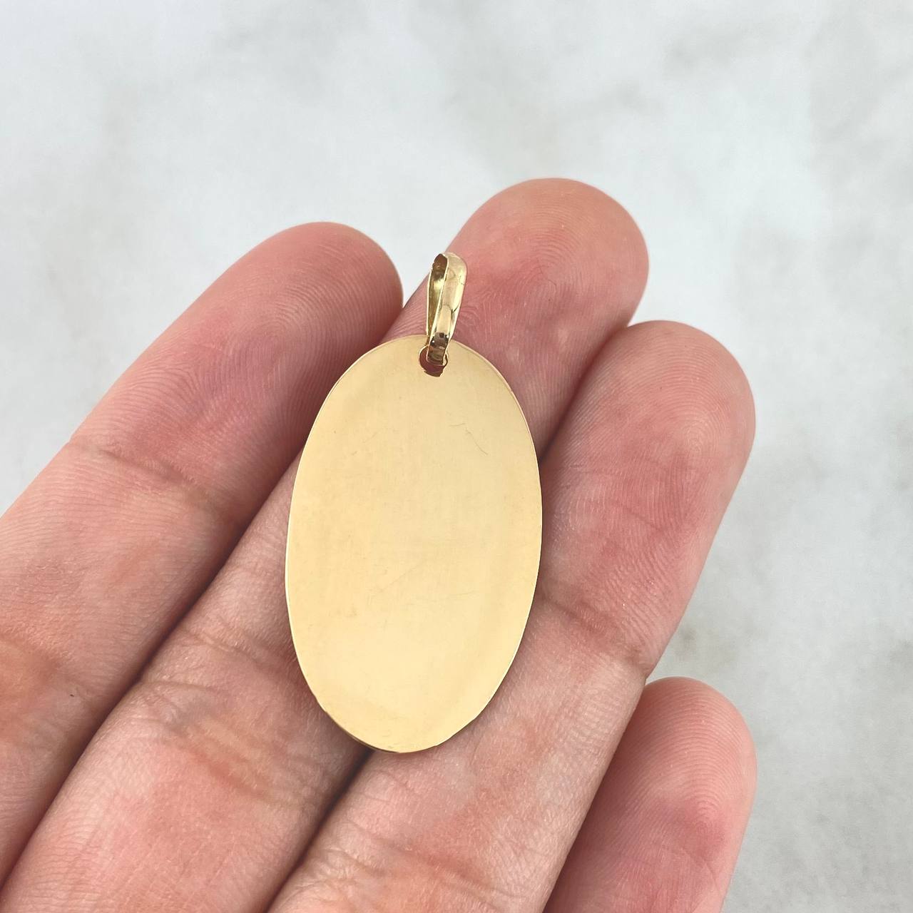 Dije Placa Ovalada 2.15gr / 3.5cm - 2.9cm * 1.8cm / Lisa Oro Amarillo