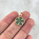 Dije Trébol 1.45gr / 2cm / Circones Verdes Oro Amarillo