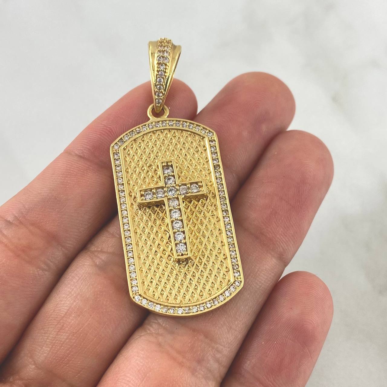 Dije Placa Cruz 10gr / 4.9cm Circones Blancos Oro Amarillo