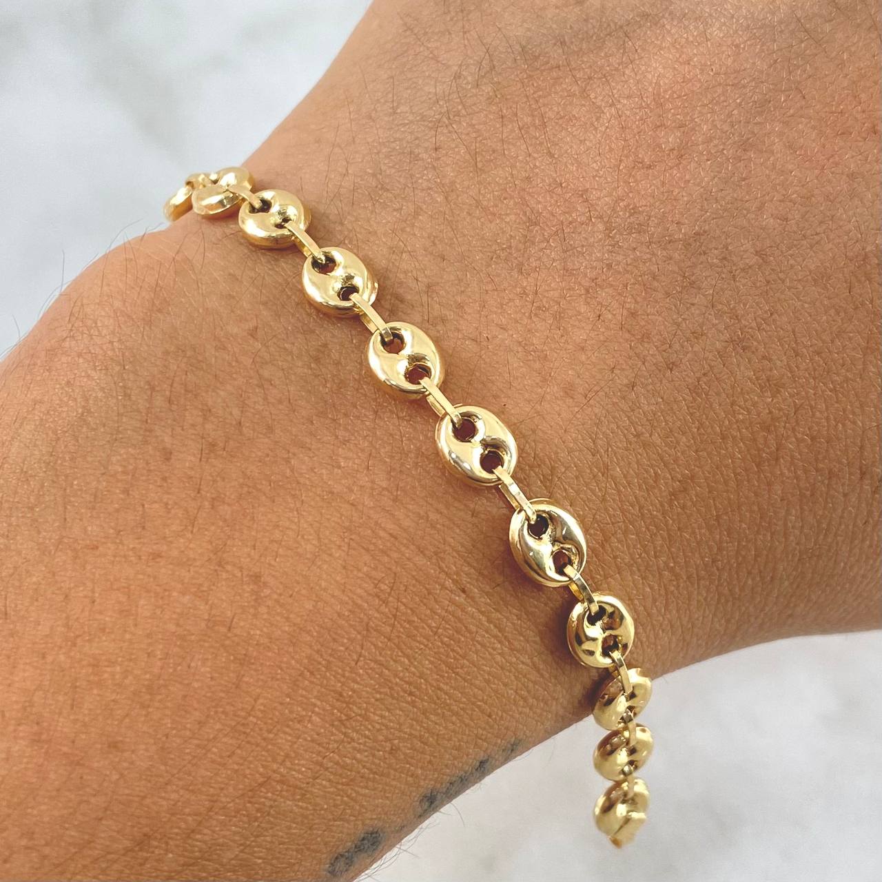 Pulso GC 4.65gr / 18cm / 5.8mm Liso Oro Amarillo 18K