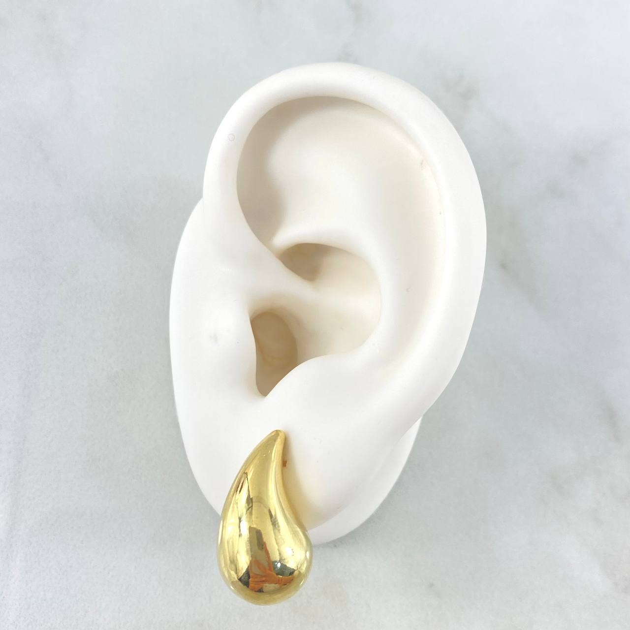 Topos Gota 3.95gr / 2cm / Lisa Broche Mariposa Oro Amarillo +4 18K
