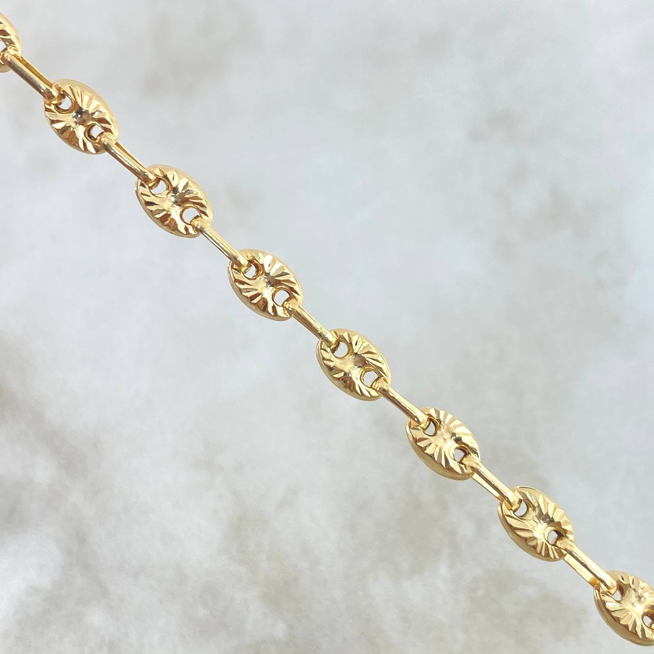 Pulso GC 3.15gr / 19cm / 4mm Diamantado Oro Amarillo 18K