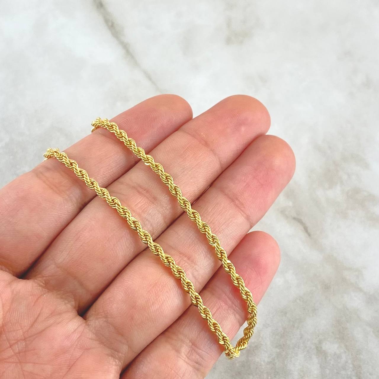 Cadena Lazo 4gr / 45cm / 2.4mm Oro Amarillo +3