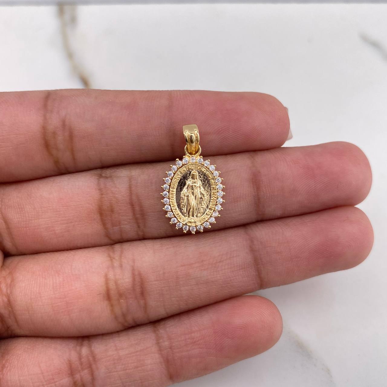 Dije Virgen Milagrosa 1.55gr / 2.1cm / Circones Blancos Oro Amarillo &