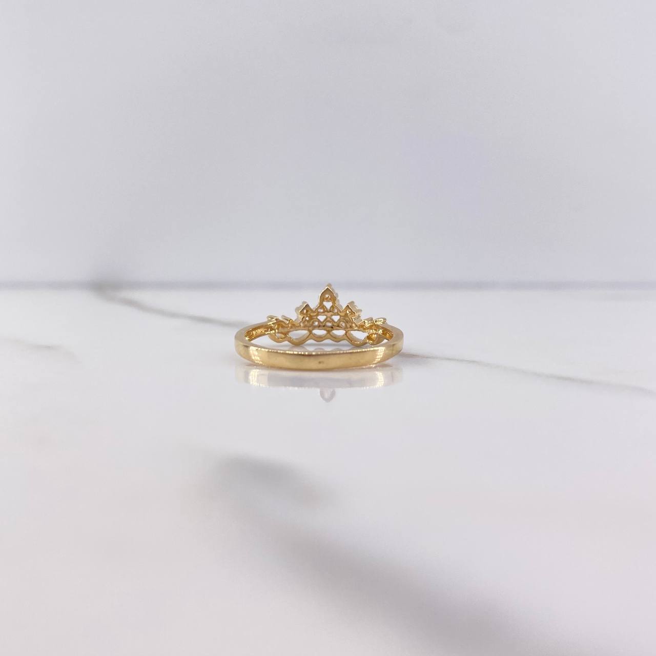 Anillo Corona 2.05gr / T6 / Circones Blancos Oro Amarillo &