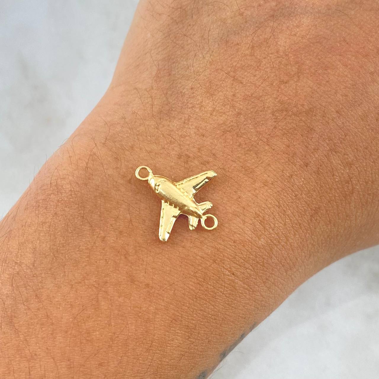 Herraje Avión 0.5gr / 1.5cm - 1.7cm / Liso - Mate Oro Amarillo 18K