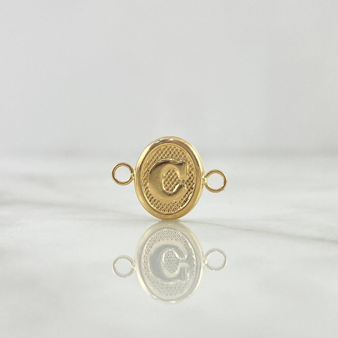 Herraje Letra C 0.4gr / 1.6cm / Ovalado Texturizado Oro Amarillo 18K