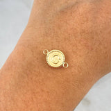 Herraje Letra G 0.45gr / 1.5cm / Circulo Bordeado Oro Amarillo 18K