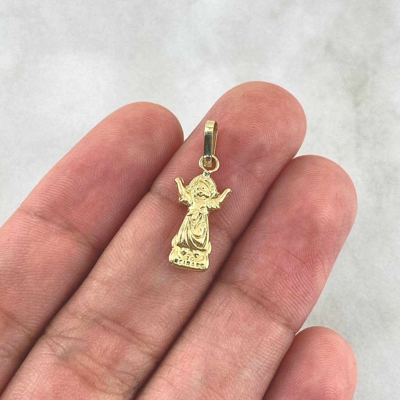 Dije Divino Niño 1.05gr / 2.7cm / Oro Amarillo 18K